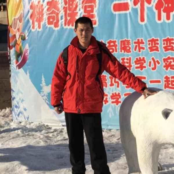 北京35岁单身帅哥真诚找对象-玉林征婚相亲网
