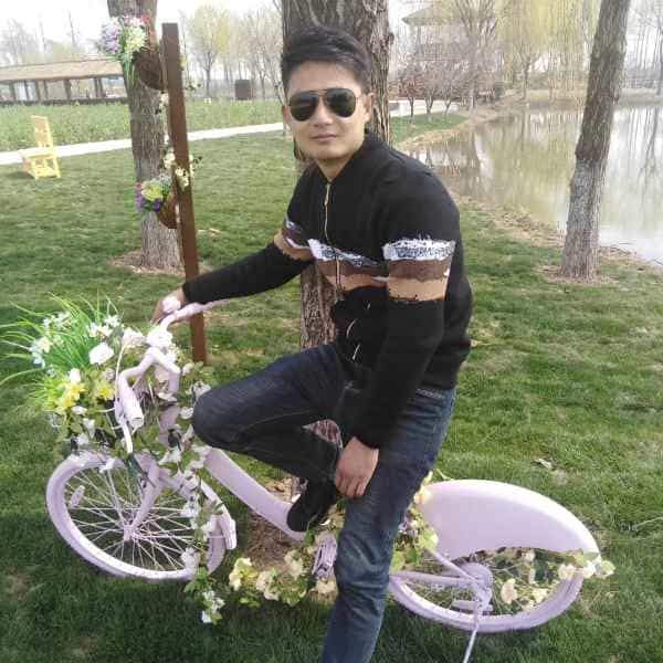 江苏30岁单身帅哥真诚找对象-玉林征婚相亲网