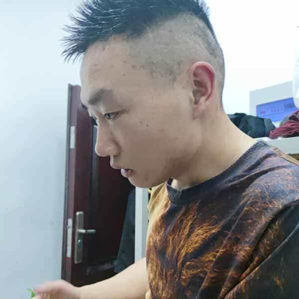 四川28岁单身帅哥真诚找对象-玉林征婚相亲网