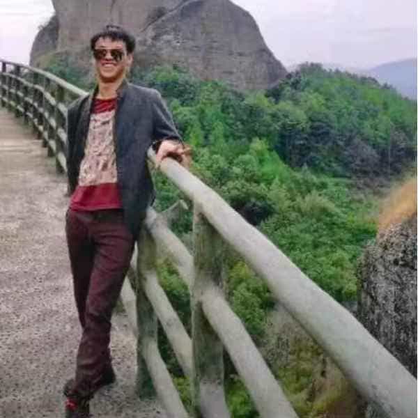 广东27岁单身帅哥真诚找对象-玉林征婚相亲网