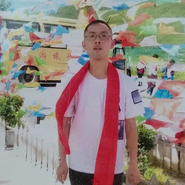 四川26岁单身帅哥真诚找对象-玉林征婚相亲网