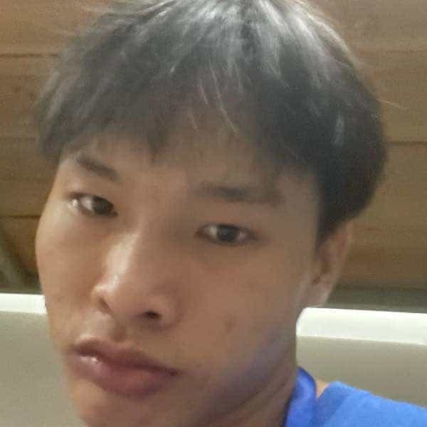 海南19岁单身帅哥真诚找对象-玉林征婚相亲网