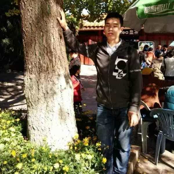 四川33岁单身帅哥真诚找对象-玉林征婚相亲网
