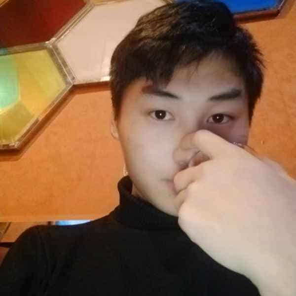 江苏25岁单身帅哥真诚找对象-玉林征婚相亲网