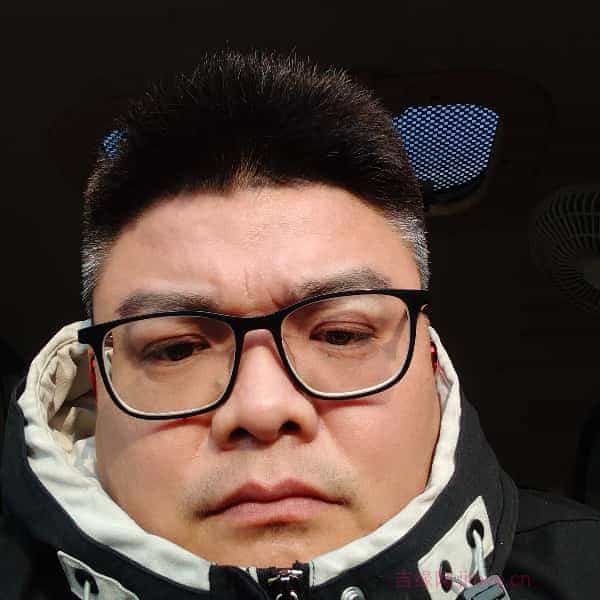 江苏37岁单身帅哥真诚找对象-玉林征婚相亲网