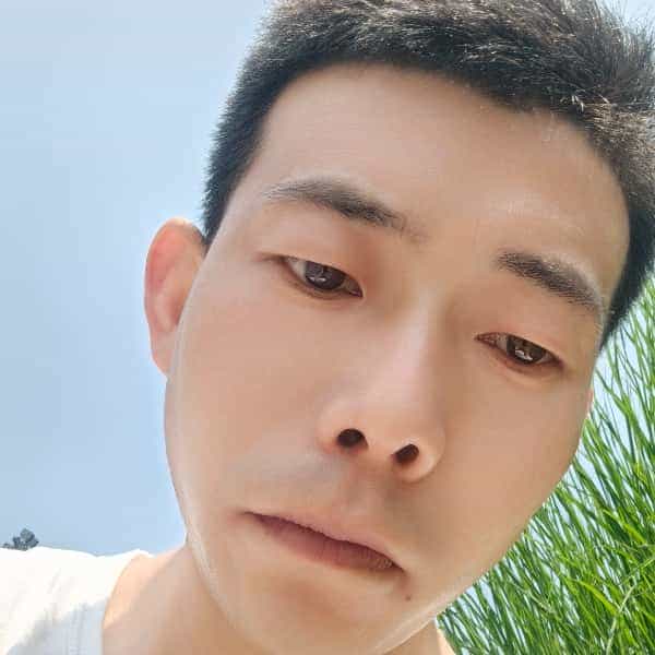 陕西30岁单身帅哥真诚找对象-玉林征婚相亲网