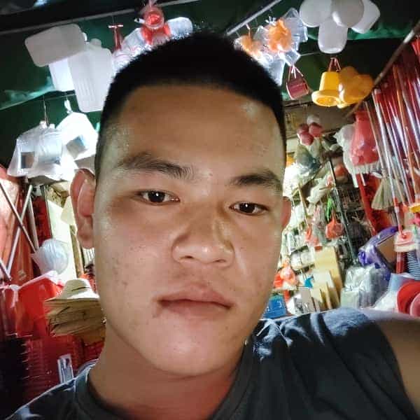 广东29岁单身帅哥真诚找对象-玉林征婚相亲网