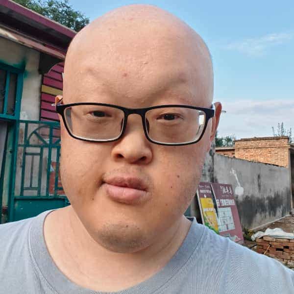 山东27岁单身帅哥真诚找对象-玉林征婚相亲网