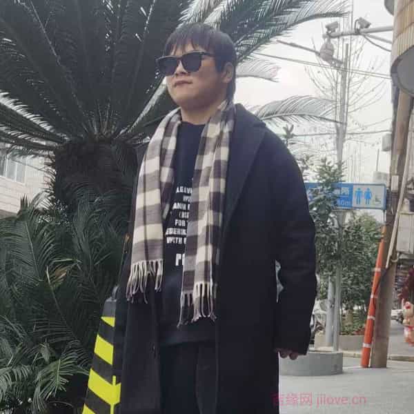 江西20岁单身帅哥真诚找对象-玉林征婚相亲网