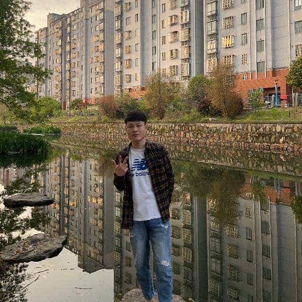 24岁岁河南单身帅哥 - 玉林吉缘网